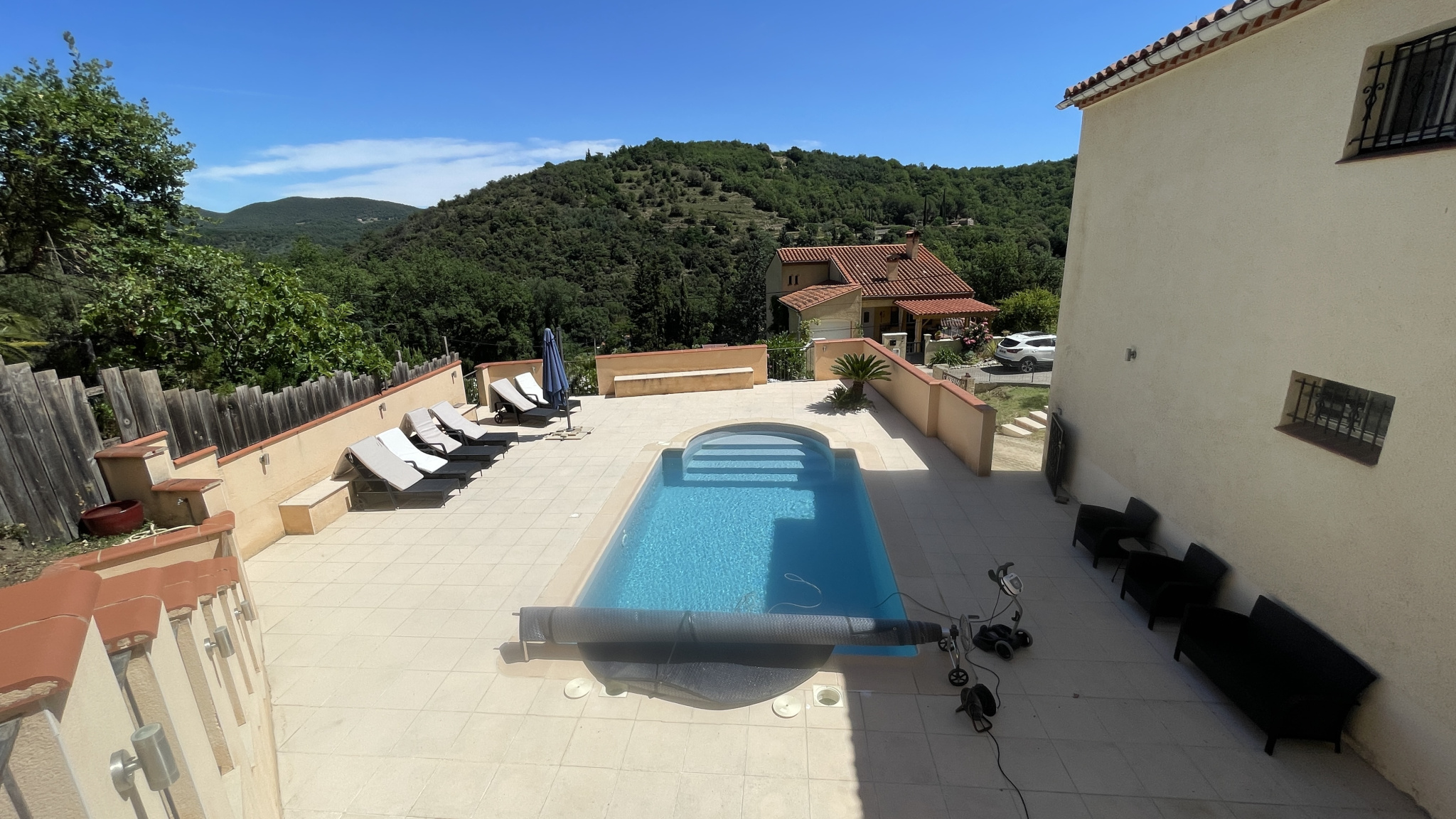 MAISON F5 AVEC TERRAIN
